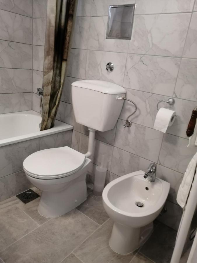 Whole Villa In פרימוסטן מראה חיצוני תמונה